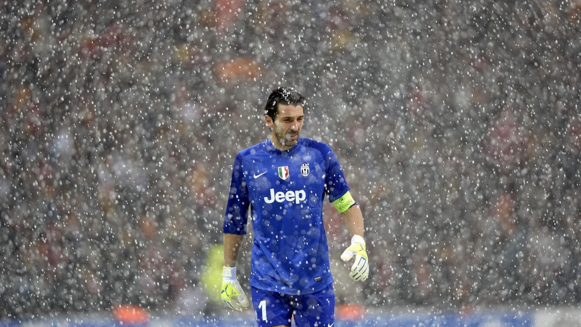 开云体育中国-欧冠淘汰赛之夜，字母哥彻底打爆防线